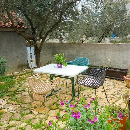 By The Sea - 20077 * Rogoznica (Sibenik-Knin)